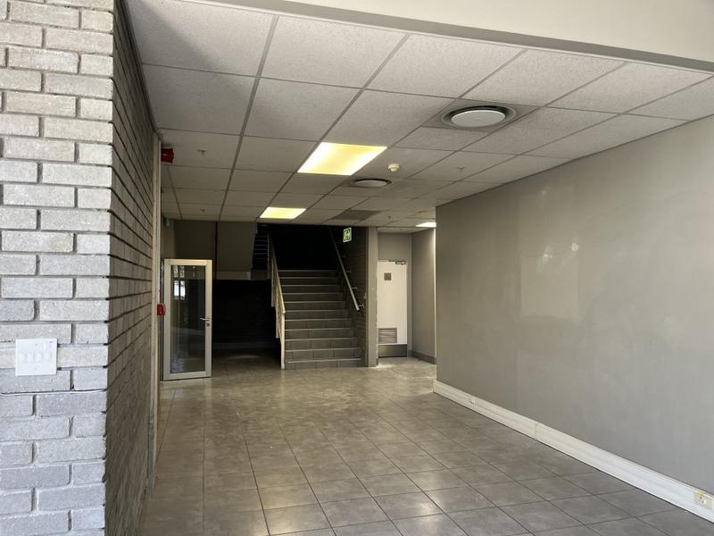 To Let commercial Property for Rent in Montague Gardens Western Cape